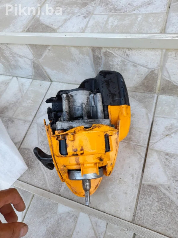 🚀  Oglas za prodaju: Motor za trimer McCULLOCH Mac 250B 🚀