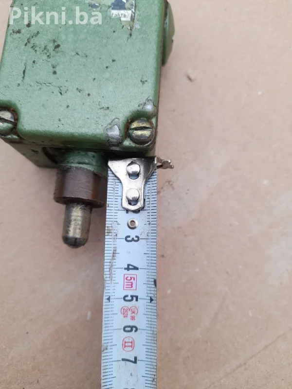🛡️ NEUNIŠTIVI Industrijski Granični Prekidač - Liveni Aluminijum 🛡️