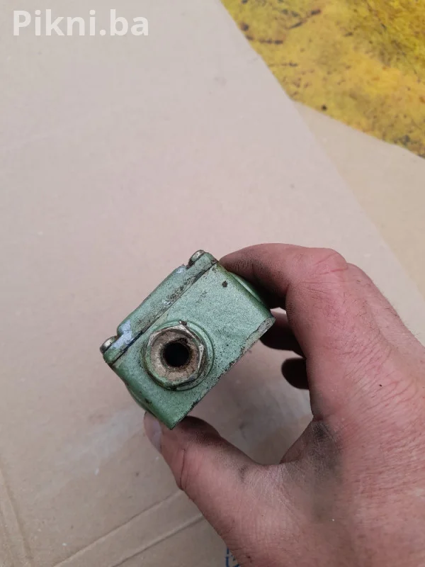 🛡️ NEUNIŠTIVI Industrijski Granični Prekidač - Liveni Aluminijum 🛡️