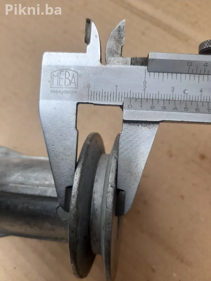 ⚙️ NOVO:  alu remenica Nosač noža sa pogonom (vučom) za kosilica kosčica