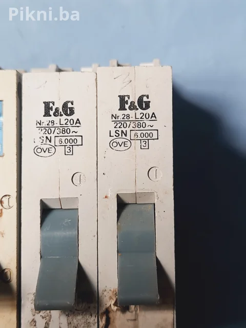 Set automatskih osigurača - Siemens, F&G (24 komada)