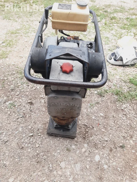 Vibracioni nabijač Ammann AVS 68 (2004) - Odličan motor Žaba skakavac vibro ploča 8