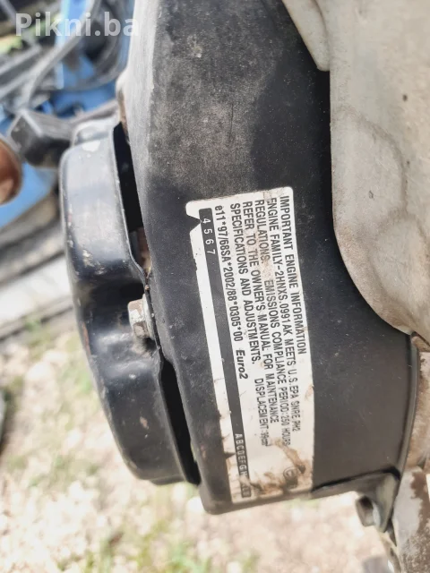 Vibracioni nabijač Ammann AVS 68 (2004) - Odličan motor Žaba skakavac vibro ploča 13