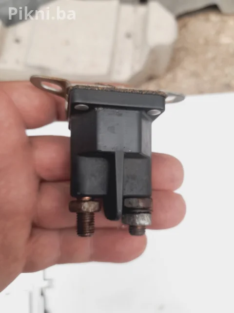 Solenoid anlasera Briggs & Stratton 12 HP original (Relej paljenja) 6