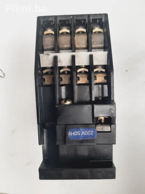 Sklopnik RADE KONČAR CNP 31 + pomoćni blok 62E (220V / 16A) kontaktor sklopka prekidač 3