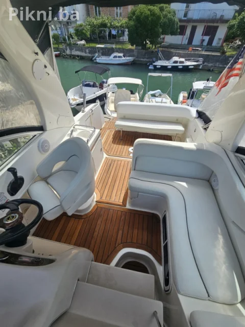 Jahta Sea Ray 275 Crna Gora 8
