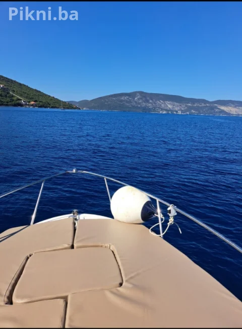 Jahta Sea Ray 275 Crna Gora 4
