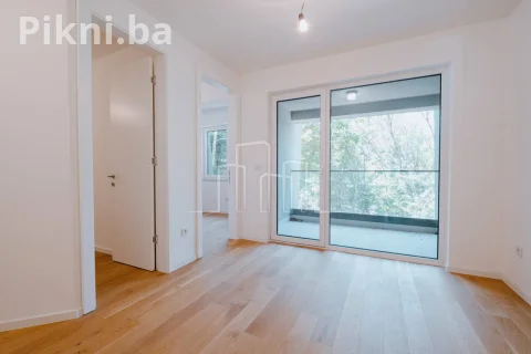 Apartman Bjelašnica sa dvije spavaće sobe i dva balkona Prodaja Trnovo 3