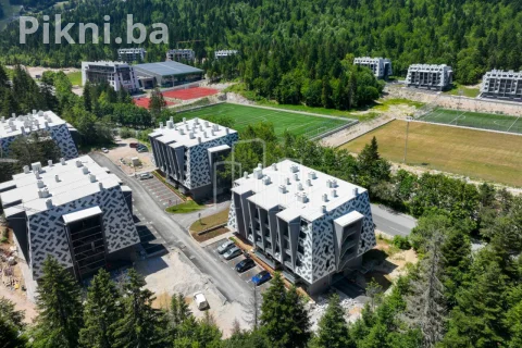 Apartman Bjelašnica sa dvije spavaće sobe i dva balkona Prodaja Trnovo