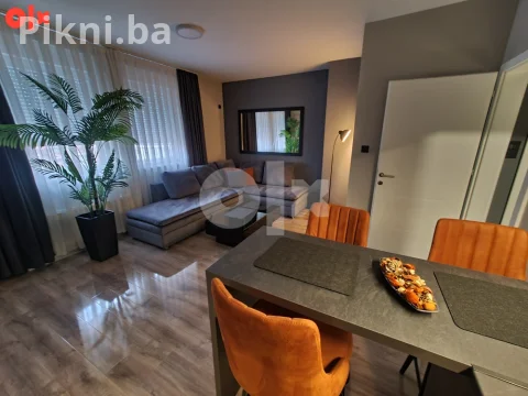Stan na dan Bijeljina Premium apartman 21 + Parking garaža