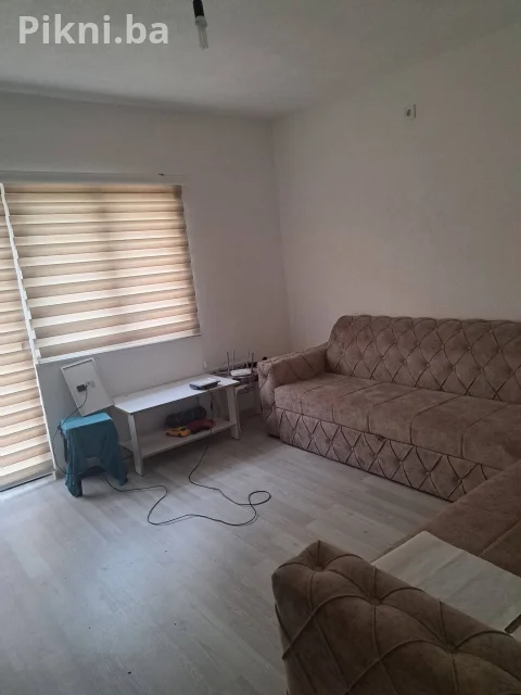 Ilijaš,  Novo Naselje, adaptirana kuća sa 1620 m2 zemlje