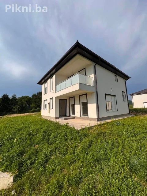 🏡 PRODAJA – Moderna porodična kuća 📍 Rakovica, Općina Ilidža