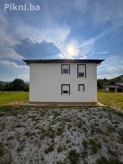 🏡 PRODAJA – Moderna porodična kuća 📍 Rakovica, Općina Ilidža 5