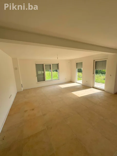 🏡 PRODAJA – Moderna porodična kuća 📍 Rakovica, Općina Ilidža 3
