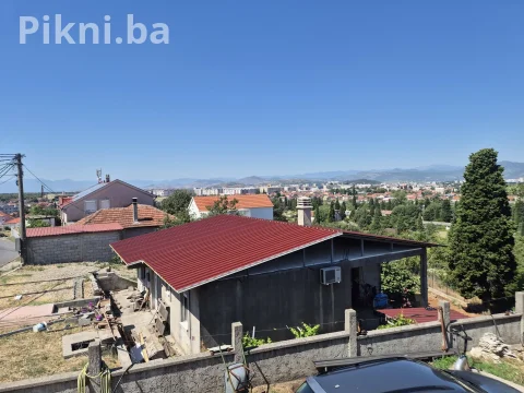 Kapije,ograde,hale,krovovi,tende,montazni objekti.