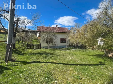 Prodajem kuću u Čečavi Teslić