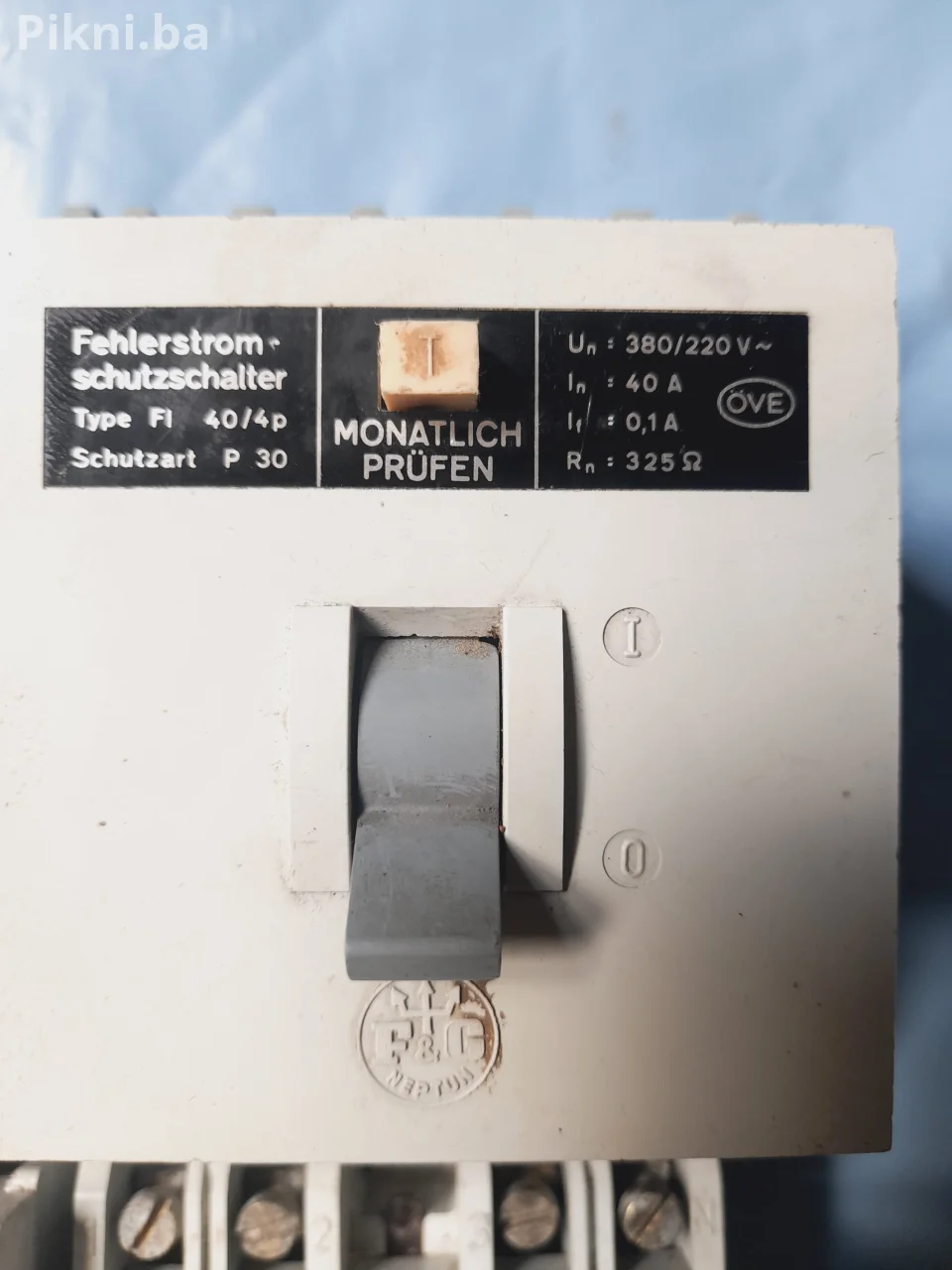 ⚡ Četvoropolne (4p) FID zaštitne sklopke F&G (40A) sklopke i prekidači
