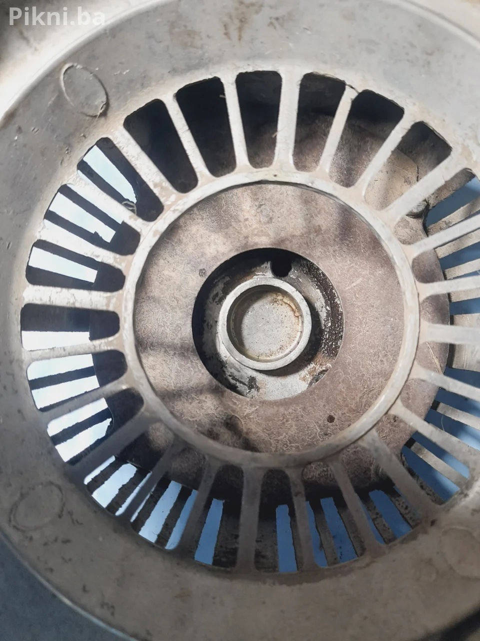 Originalni aluminijumski anlaser (starter) za Wacker nabijač žaba vibro ploča