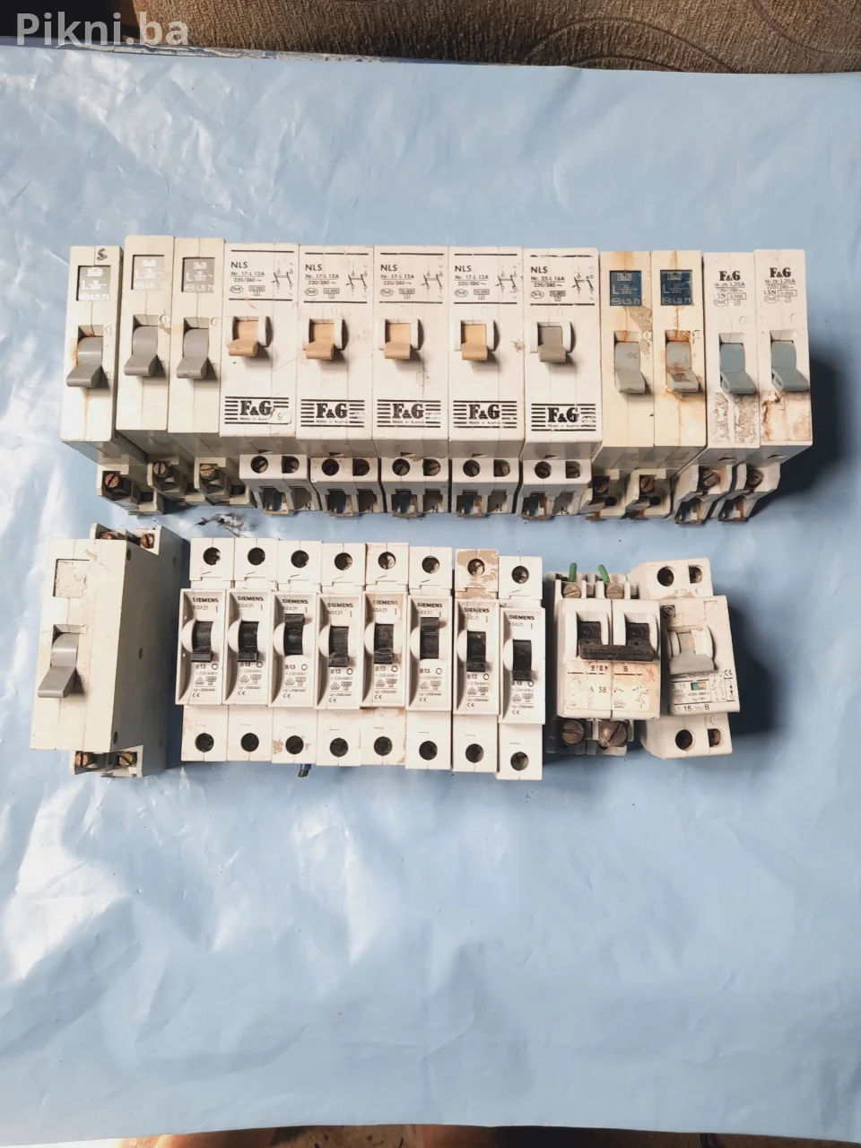 Set automatskih osigurača - Siemens, F&G (24 komada)