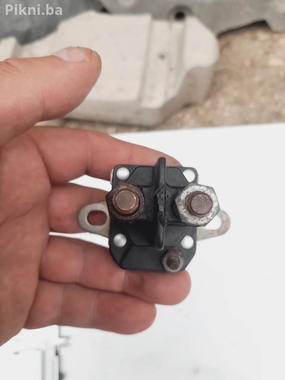 Solenoid anlasera Briggs & Stratton 12 HP original (Relej paljenja)