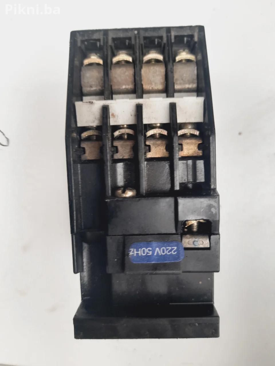 Sklopnik RADE KONČAR CNP 31 + pomoćni blok 62E (220V / 16A) kontaktor sklopka prekidač