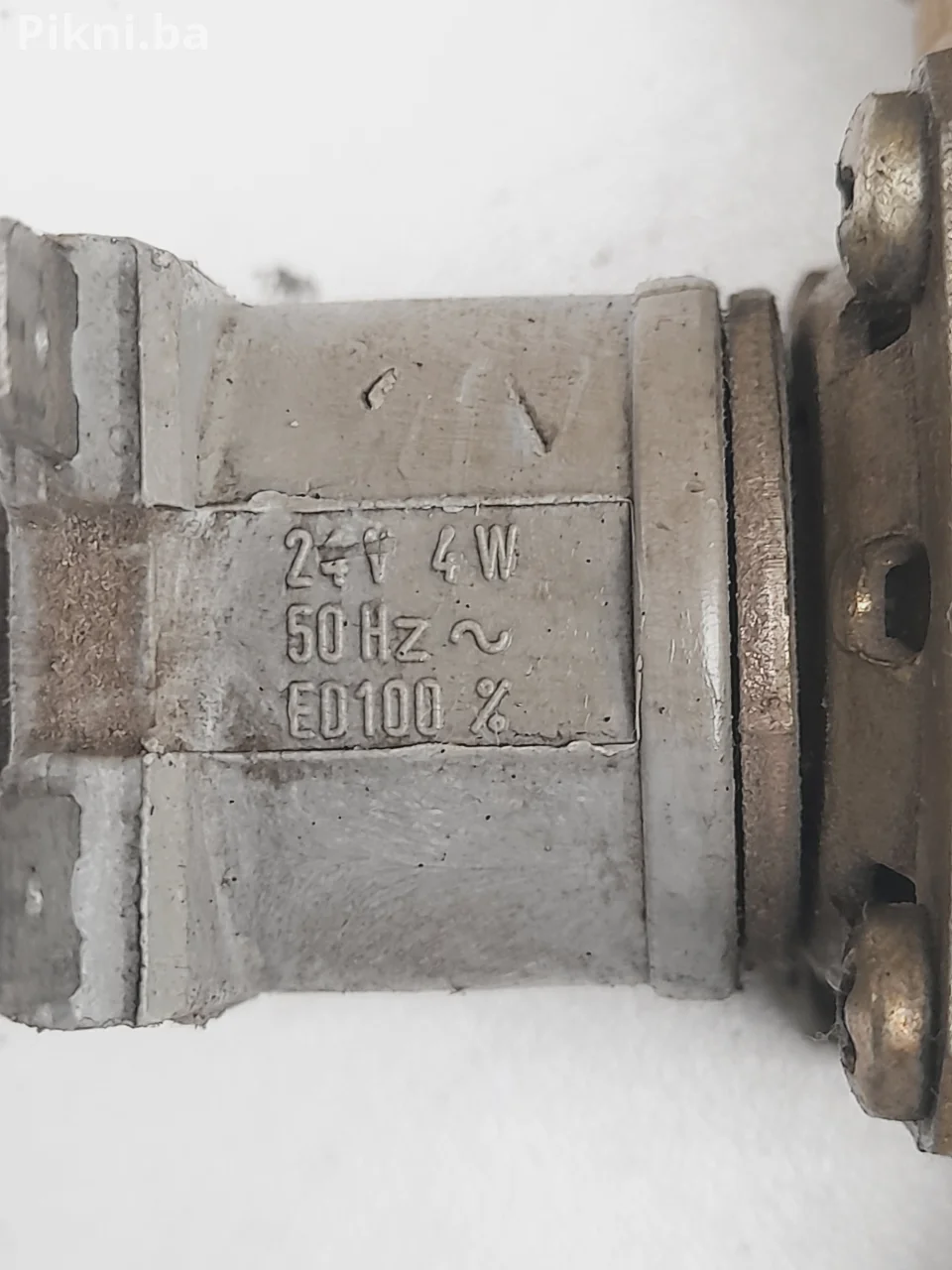 Elektromagnetni ventil 24V / 4W elektroventil sa priključcima