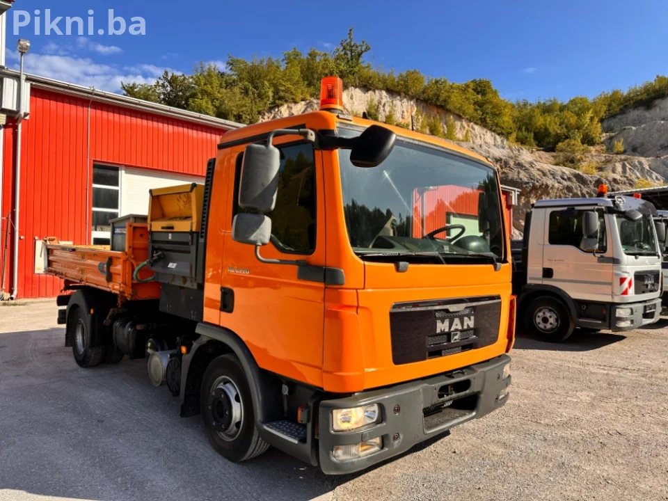 Kamion MAN 8.220 Kipper bužim