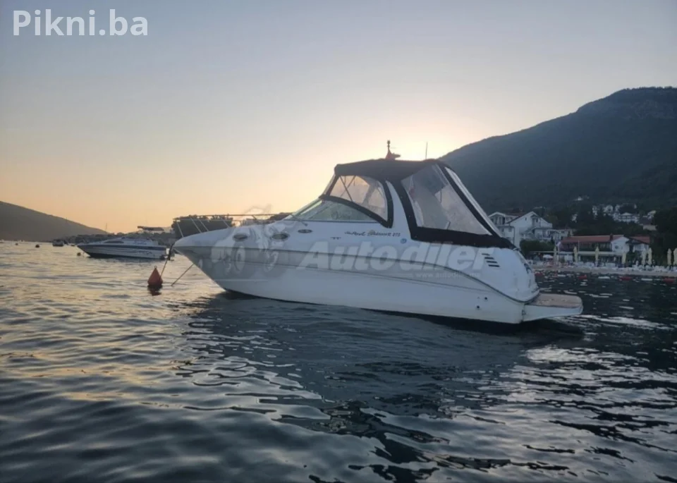 Jahta Sea Ray 275 Crna Gora