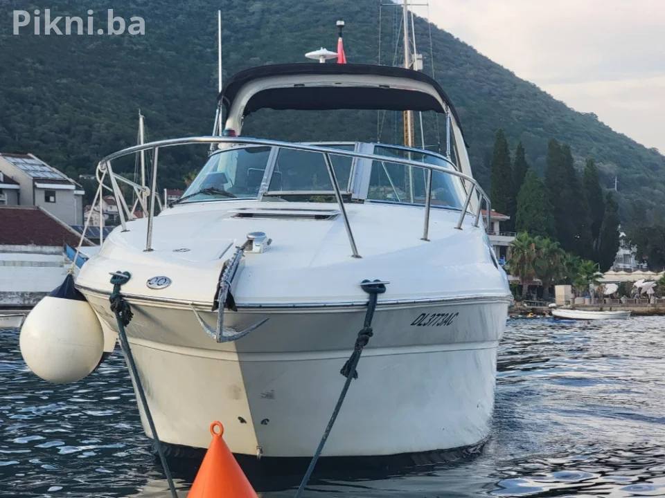 Jahta Sea Ray 275 Crna Gora