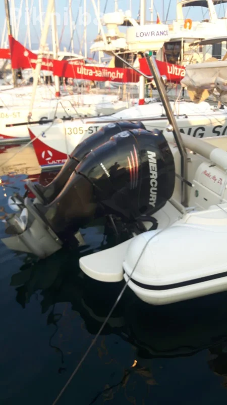 Gliser Maestral brodica /2x350ks /12 putnika/ 8,43m Hrvacka