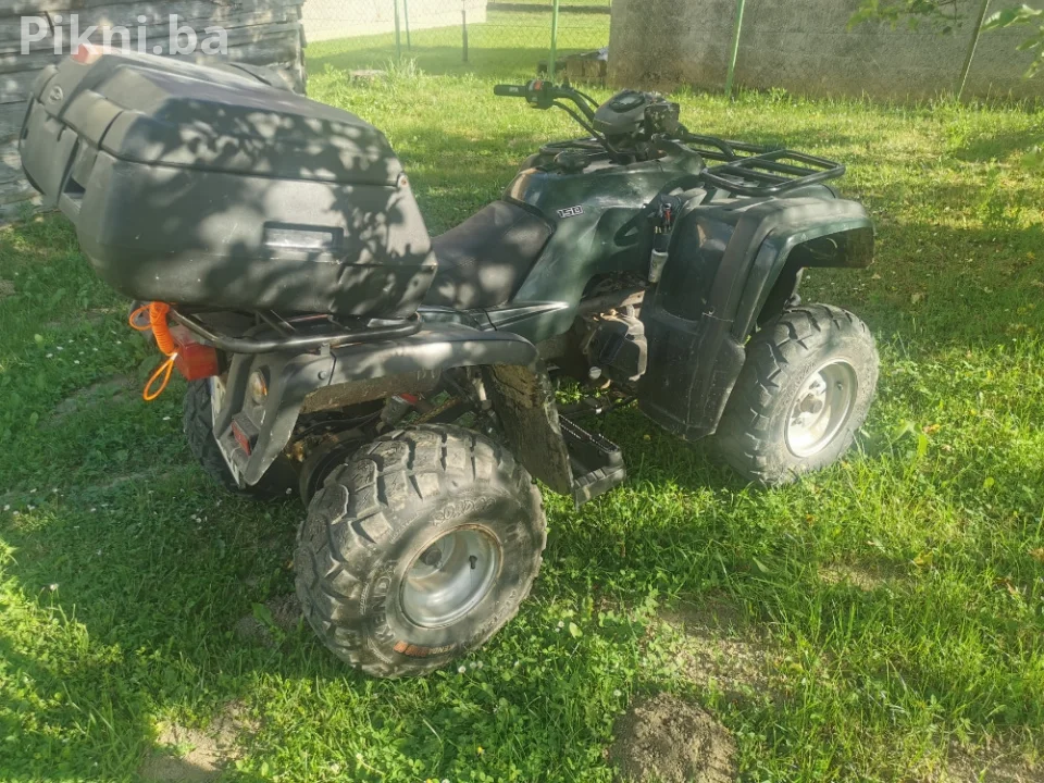 Quad Atv kalesija