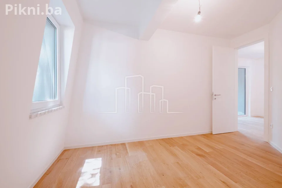 Apartman Bjelašnica sa dvije spavaće sobe i dva balkona Prodaja Trnovo