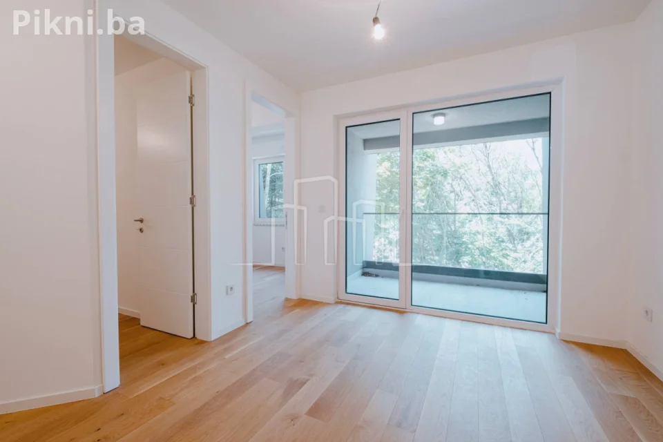 Apartman Bjelašnica sa dvije spavaće sobe i dva balkona Prodaja Trnovo