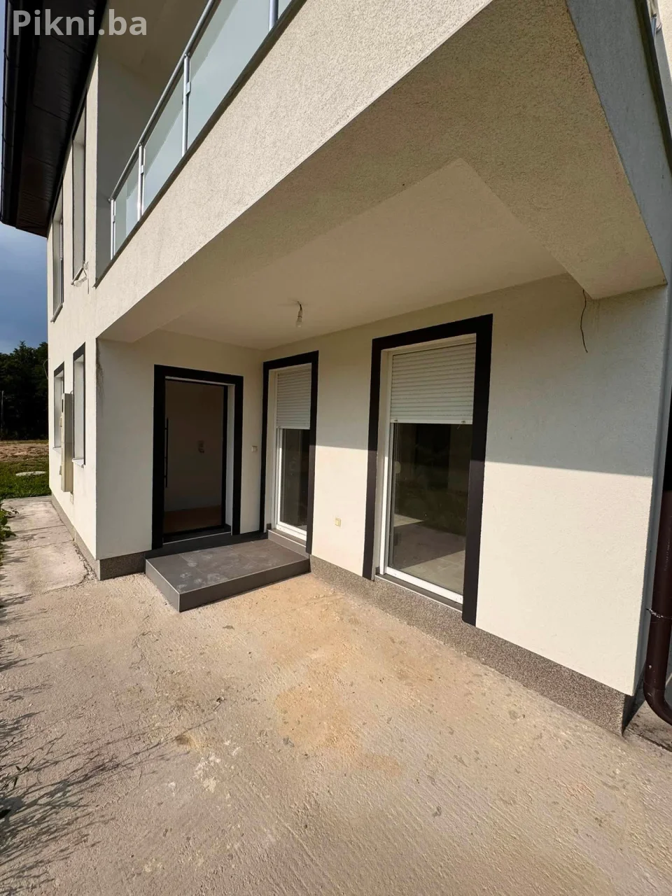🏡 PRODAJA – Moderna porodična kuća 📍 Rakovica, Općina Ilidža