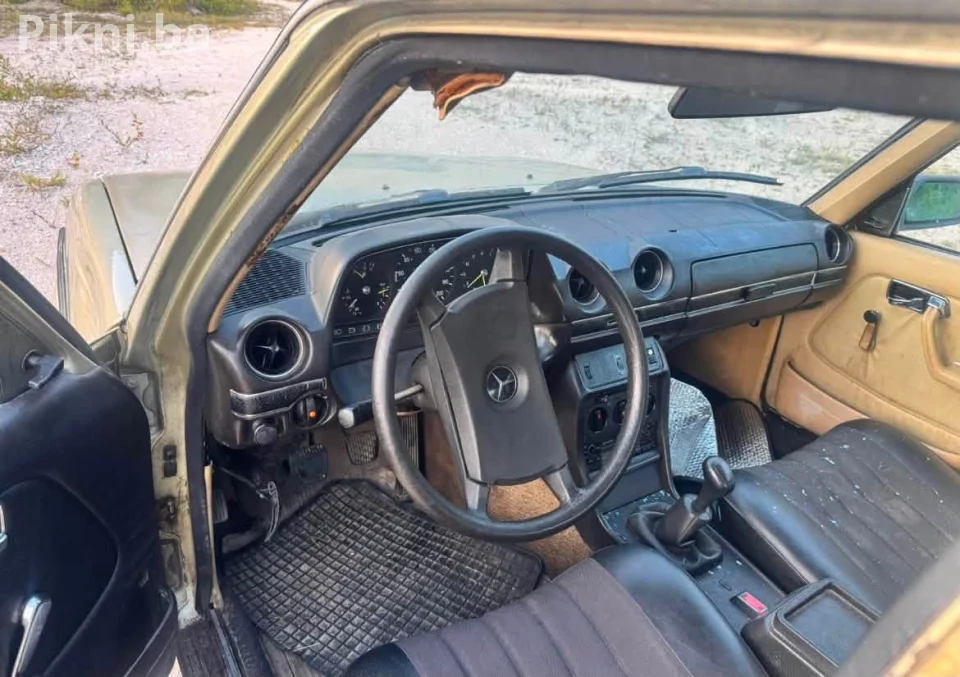 Mercedes 123