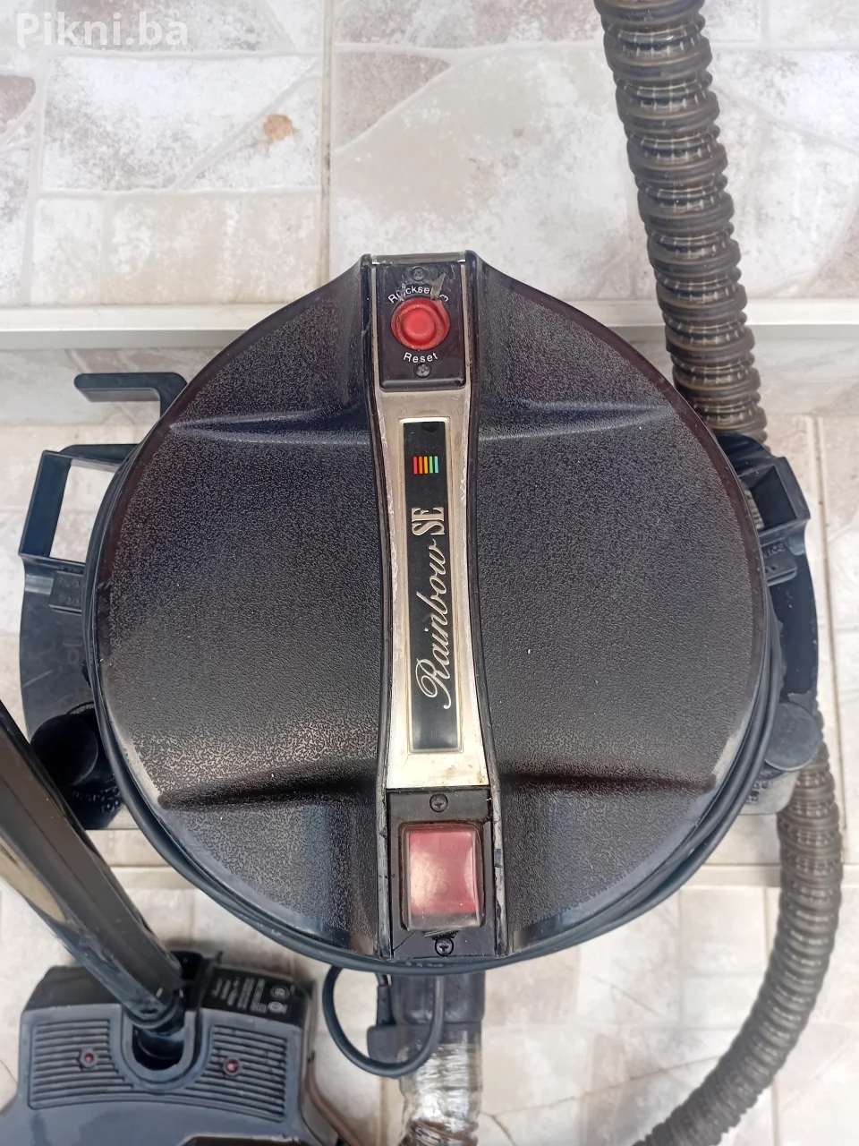 Rainbow D4G vodeni usisivač + Power Nozzle PN-1 elektročetka (Top stanje!)
