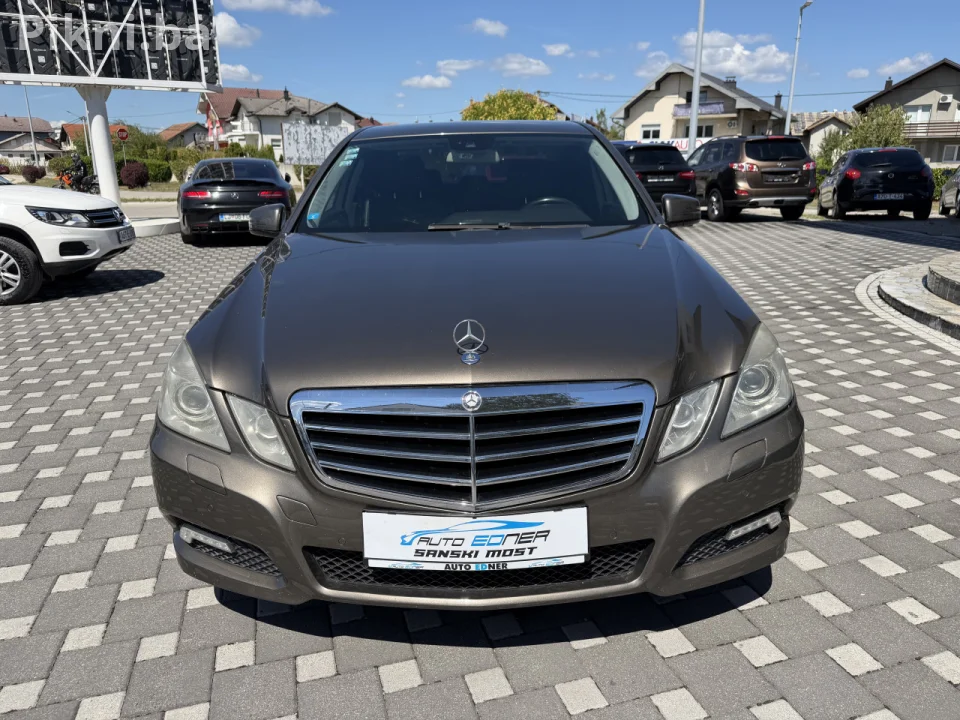 Mercedes-Benz E 350 CDI 4MATIC 2010god.