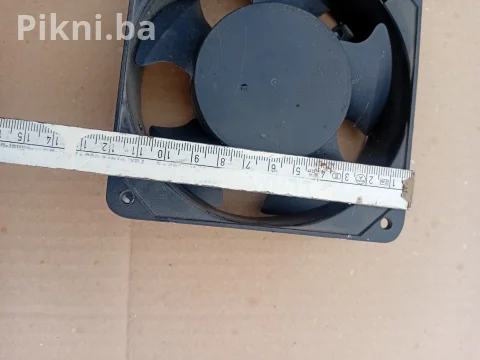 Aksijalni ventilator 220V za aparat za varenje (120x120x38 mm)