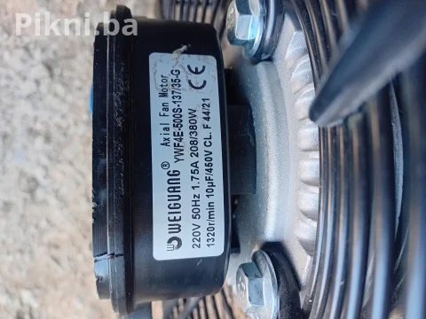 industrijski aksijalni ventilator WEIGUANG YWF4E-500S-137/35-G za dijelove.