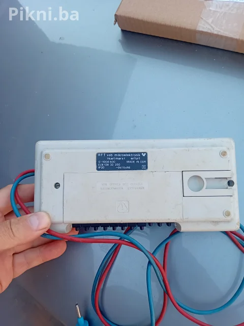 vintage digitalni multimetar (unimer) RFT G-1004.500 proizveden u Istočnoj Njemačkoj (GDR). 6