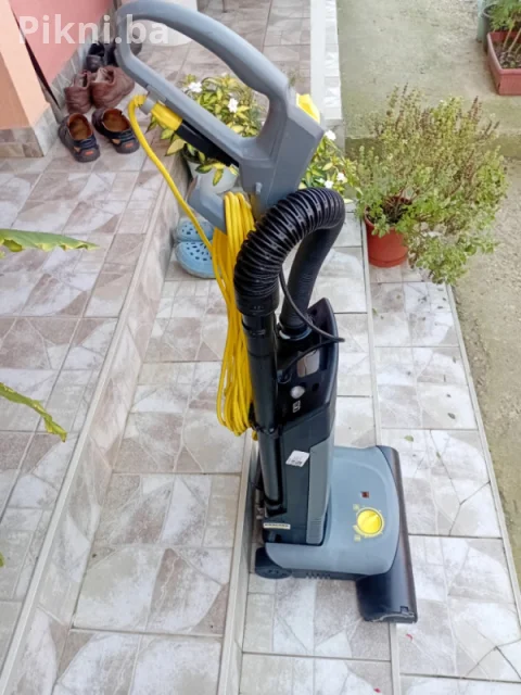 Profesionalni usisivač za tepihe KARCHER CV 38/2 Adv (2022.) 4