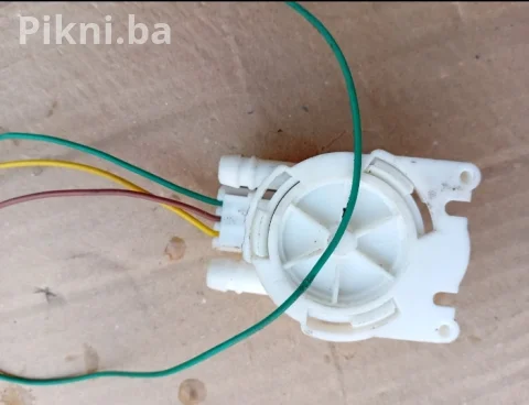 Ventil kafe aparat / regulator sa kablovima - Ispravno 3