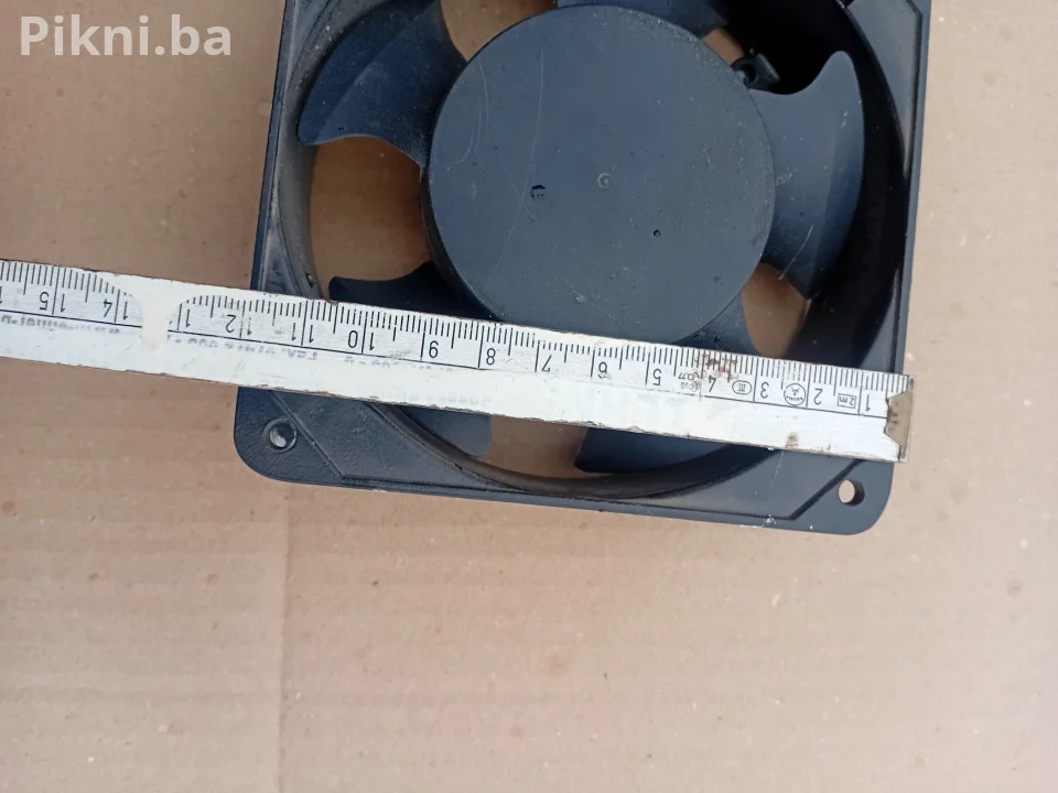 Aksijalni ventilator 220V za aparat za varenje (120x120x38 mm)
