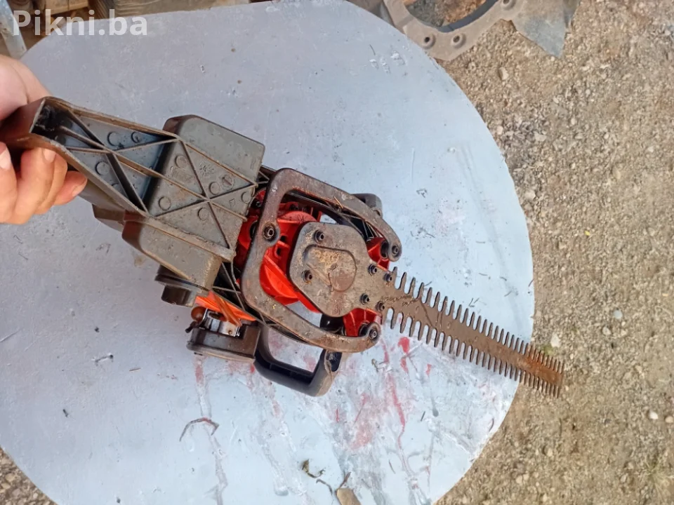 Husqvarna 18H motorne makaze za živicu (Made in USA) - 100% Ispravna
