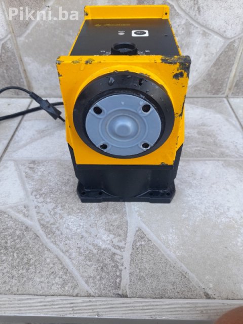 Vakum pumpa dinotec 205-3,0DI dozer 70 KM 7