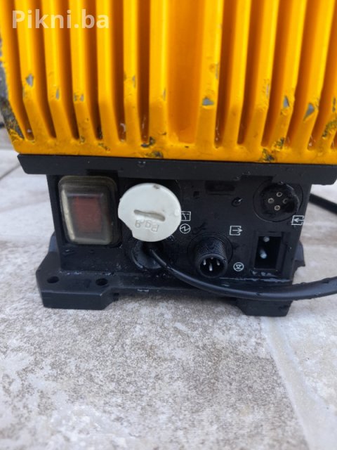 Vakum pumpa dinotec 205-3,0DI dozer 70 KM