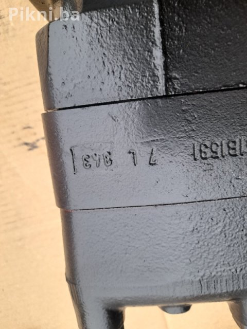 Hidraulični Motor (Tip Sauer-Danfoss OMV) - Model 151B1531 1.500 KM 11