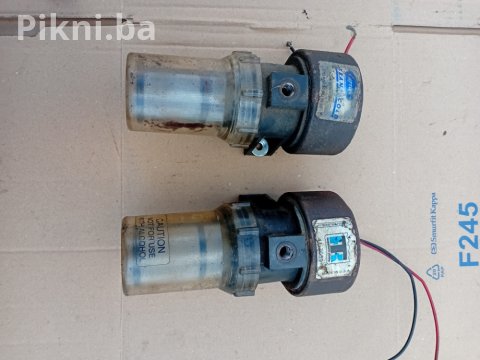 Pumpa za naftu traktor bager utovarivac skip jcb imt citaj pod de 20 KM 1