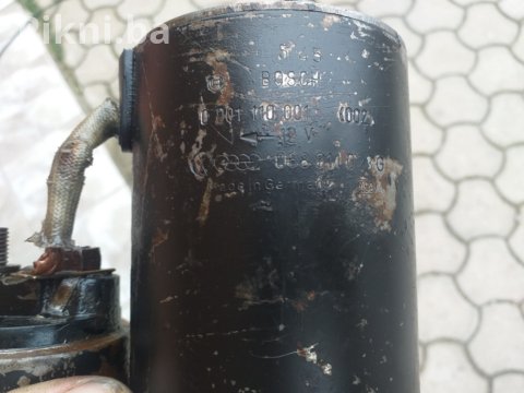 ISPRAVAN BOSCH Anlaser (Starter Motor) 12V - VW / Audi / Škoda (0 100 KM 3