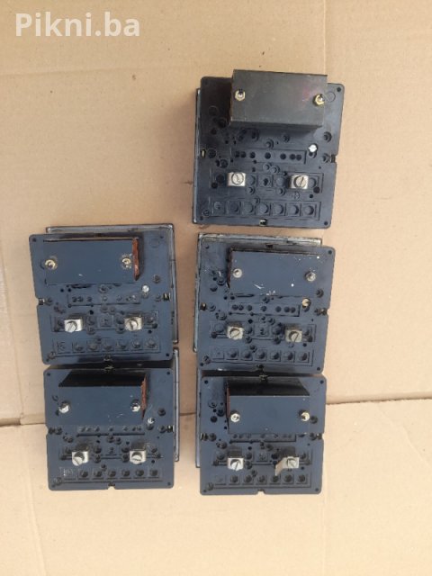 Analogni kV metri (kilovoltmetri) 0-40 kV / Vrhunsko bakelitni 25 KM 3
